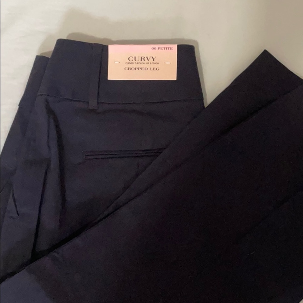 Ann Taylor curvy cropped leg navy pants
